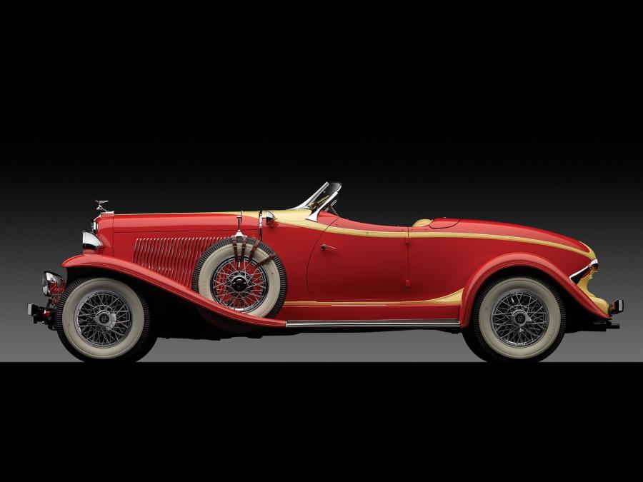  Auburn 12-161A Custom Boattail Speedster 1933 года  (фото 8 из 9)